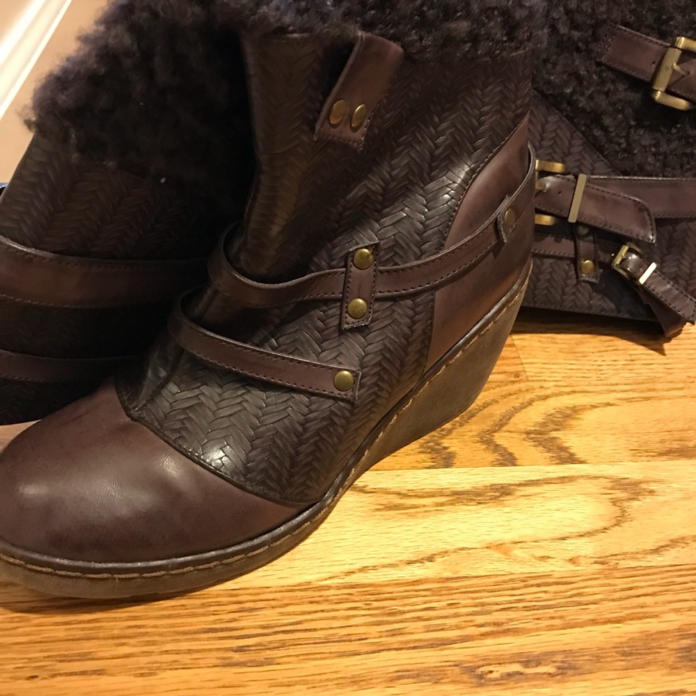 Boot - Picture 4 of 4